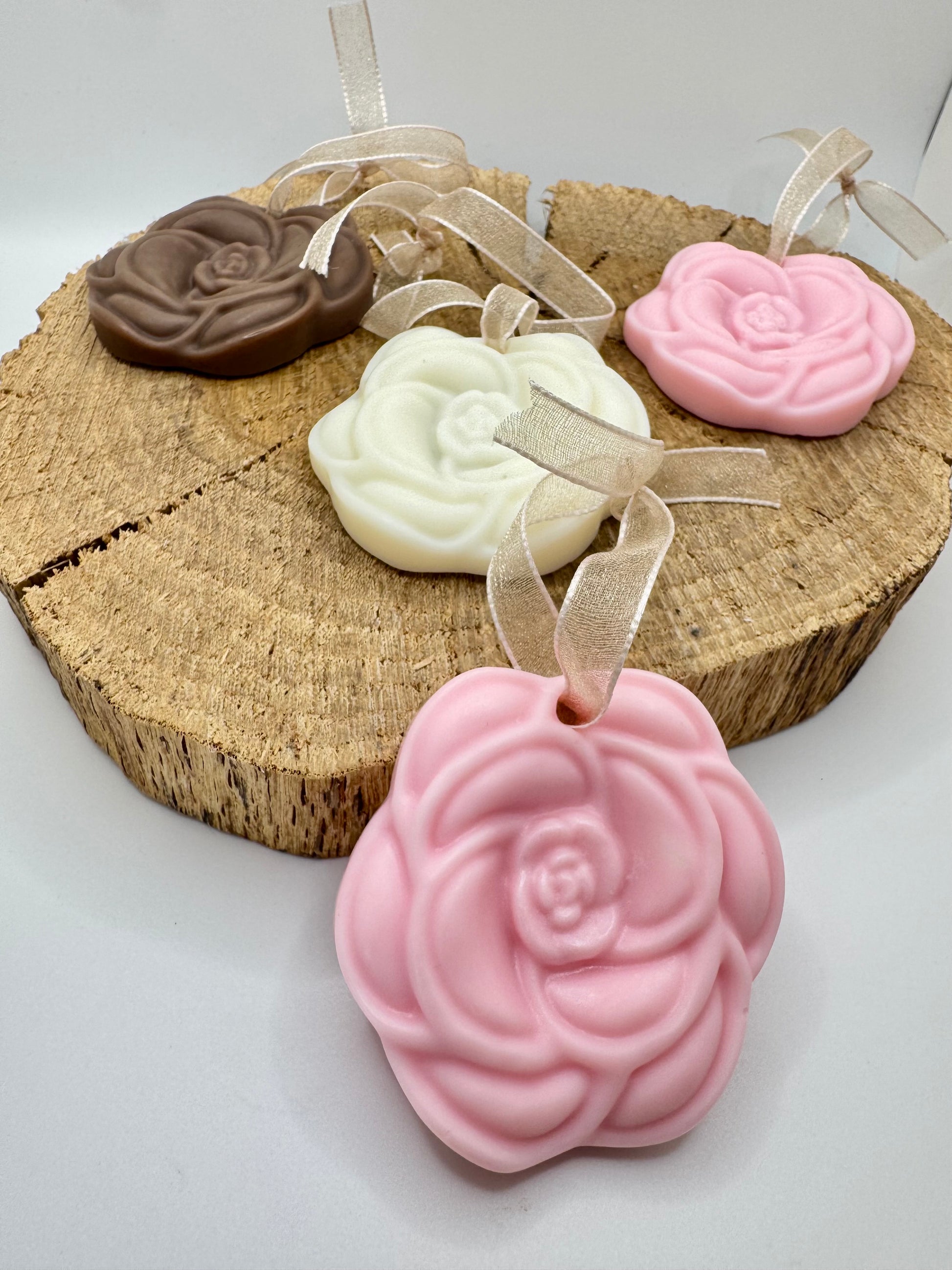 Suspension parfumée rose